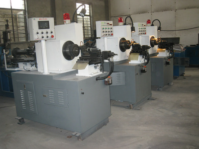 【鵬驊機(jī)械專(zhuān)業(yè)生產(chǎn)切割機(jī),倒角機(jī),液壓自動(dòng)攻絲機(jī)】?jī)r(jià)格,廠(chǎng)家,圖片,其他金屬切削機(jī)床,鹽城鵬驊機(jī)械設(shè)備制造廠(chǎng)-